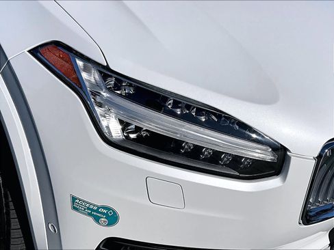 Used 2024 Volvo XC90 T8 Ultimate w/ Protection Package Premier image 32