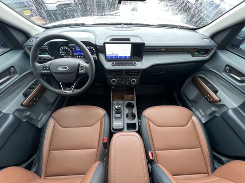 Used 2023 Ford Maverick Lariat w/ Lariat Luxury Package image 21