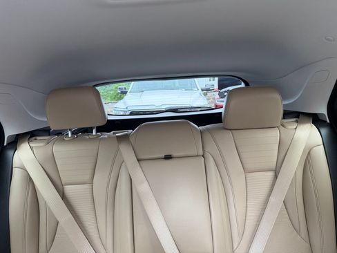 Used 2025 Buick Envision Preferred AWD/4WD image 19
