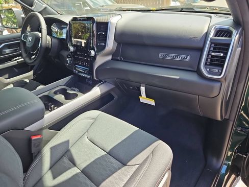 New 2026 RAM 1500 Big Horn AWD/4WD image 18