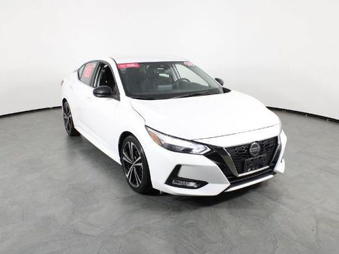 Certified 2023 Nissan Sentra SR w/ Electronics Package FWD image 4