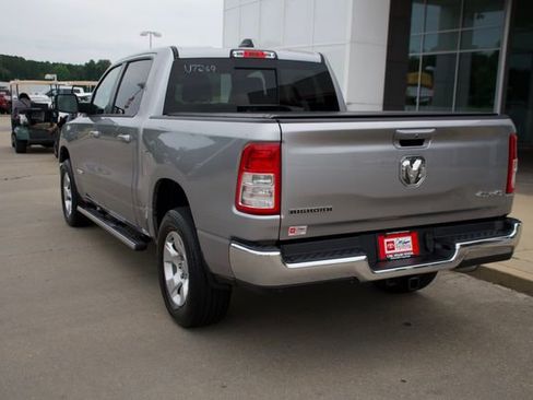 Used 2022 RAM 1500 Big Horn AWD/4WD image 3
