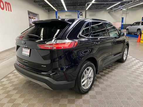 Used 2023 Ford Edge SEL w/ Convenience Package AWD/4WD image 10