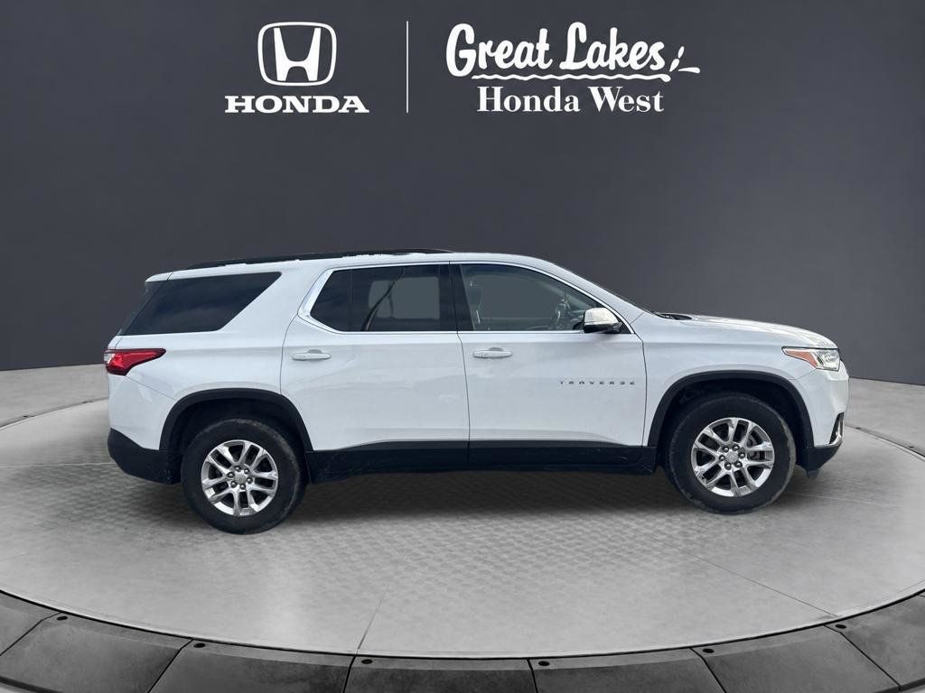 Used 2019 Chevrolet Traverse LT FWD image 7