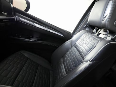 Used 2025 Cadillac Escalade V image 45