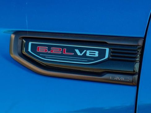 Used 2023 GMC Sierra 1500 AT4X AWD/4WD image 7