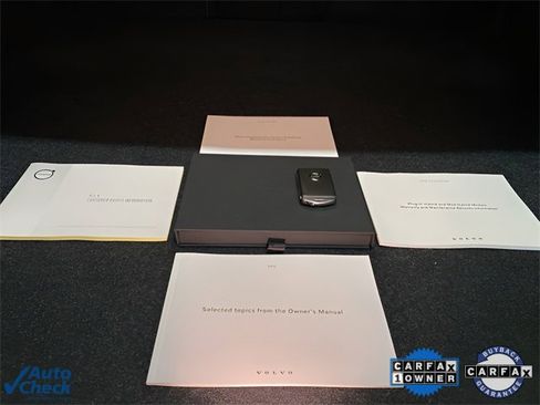 Used 2025 Volvo S60 B5 Core image 99