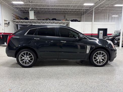 Used 2014 Cadillac SRX Premium image 11