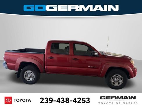 Used 2011 Toyota Tacoma PreRunner w/ SR5 Pkg #2 RWD image 3
