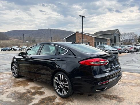 Used 2020 Ford Fusion Titanium image 7