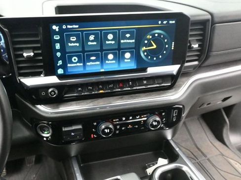 Used 2023 Chevrolet Silverado 1500 LTZ image 21