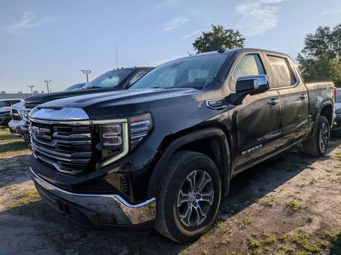 Used 2025 GMC Sierra 1500 SLT RWD image 4