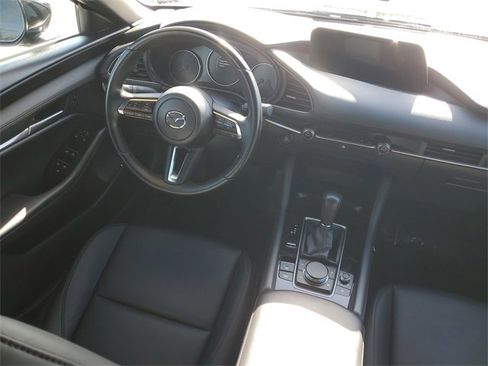 Certified 2025 MAZDA MAZDA3 s Sport image 13