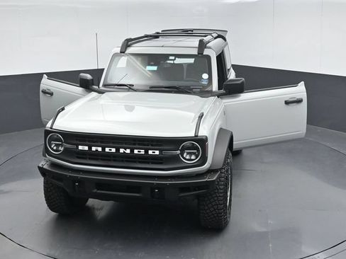 Certified 2021 Ford Bronco Black Diamond w/ Sasquatch Package AWD/4WD image 54