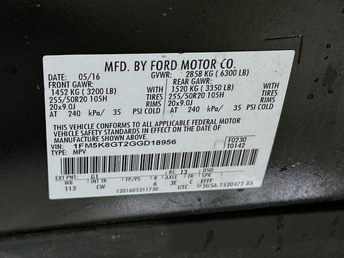 Used 2016 Ford Explorer Sport image 32