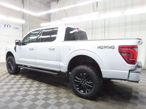 Used 2025 Ford F150 Lariat AWD/4WD image 5