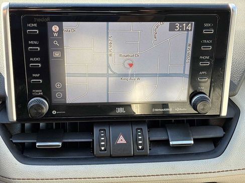 Used 2020 Toyota RAV4 Limited AWD/4WD image 20