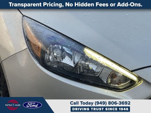 Used 2017 Ford Focus SE image 7