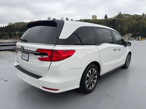 Used 2023 Honda Odyssey EX-L image 7
