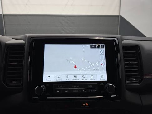 Used 2022 Nissan Frontier PRO-4X image 30