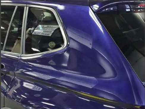 Used 2023 Volkswagen Tiguan SE w/ Panoramic Sunroof Package image 13