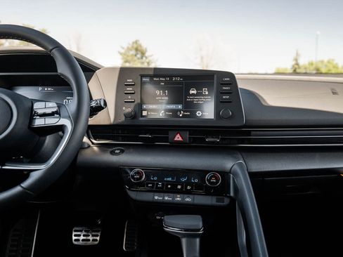 New 2026 Hyundai Elantra Sport FWD image 14