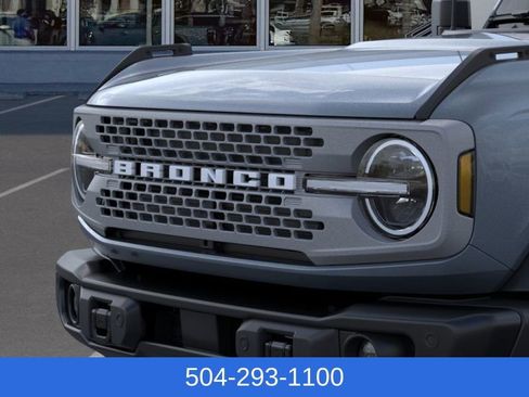 New 2025 Ford Bronco Badlands image 19