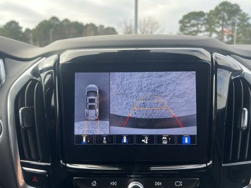 Used 2024 Chevrolet Traverse Premier w/ Redline Edition image 9