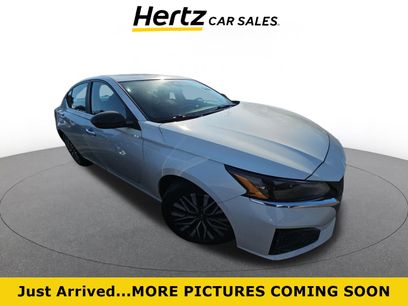 Used 2025 Nissan Altima 2.5 SV