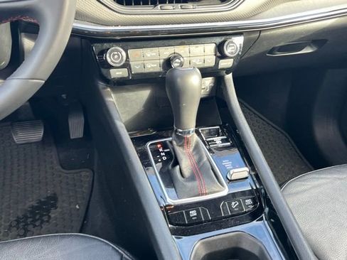 Used 2024 Jeep Compass Trailhawk image 19