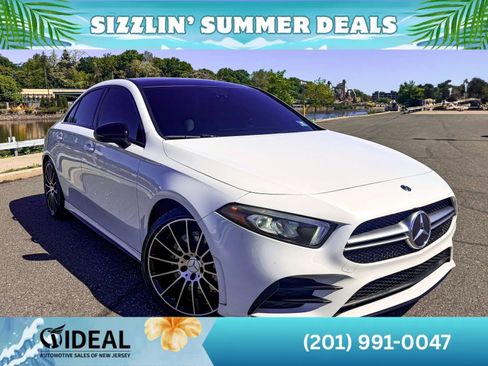Used 2020 Mercedes-Benz A 35 AMG 4MATIC image 1