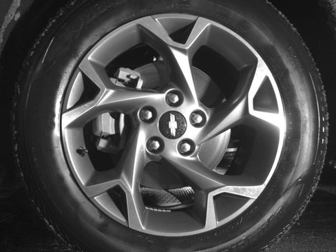 Used 2025 Chevrolet Trax LT FWD image 12