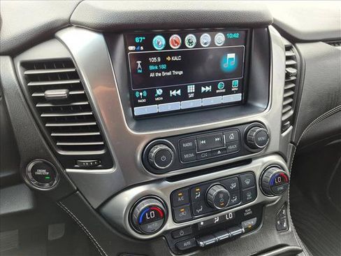 Used 2018 Chevrolet Tahoe Premier AWD/4WD image 13