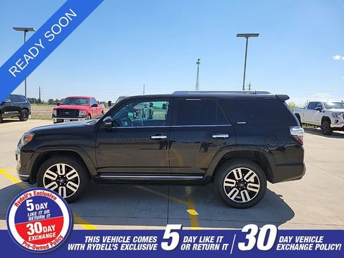Used 2022 Toyota 4Runner Limited AWD/4WD image 5
