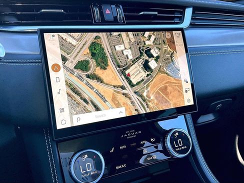 Used 2025 Jaguar F-PACE R-Dynamic S image 5