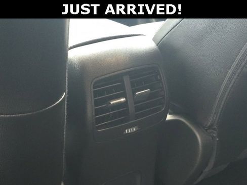 Used 2022 Ford Escape Titanium w/ Titanium Elite Package image 11