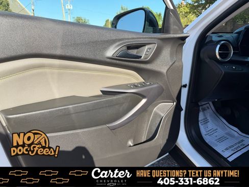 Used 2025 Chevrolet Trax ACTIV w/ Driver Confidence Package FWD image 11