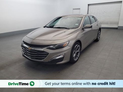Used 2024 Chevrolet Malibu LT image 1
