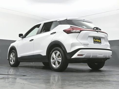Used 2024 Nissan Kicks S image 47