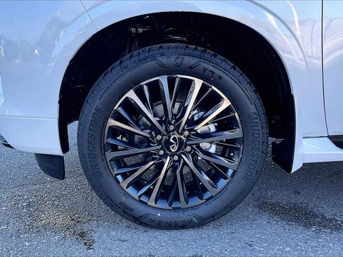 New 2026 INFINITI QX80 Autograph image 13