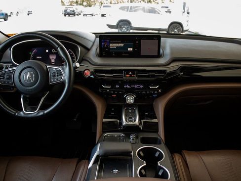 Used 2024 Acura MDX SH-AWD w/ Advance Package image 27