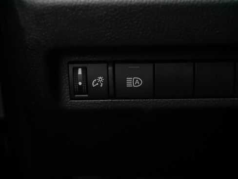 Certified 2025 Toyota RAV4 XLE Premium AWD/4WD image 27