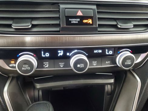 Certified 2022 Honda Accord LX image 20