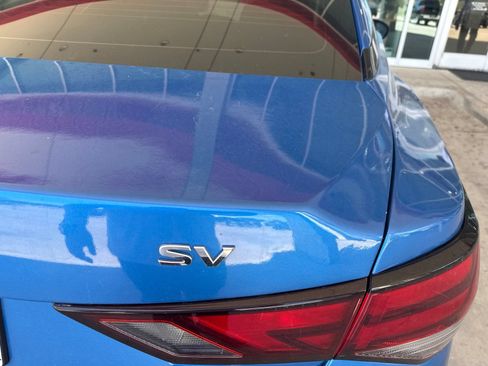 Used 2024 Nissan Sentra SV FWD image 15