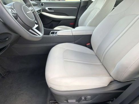 Used 2025 Hyundai Sonata SEL image 18