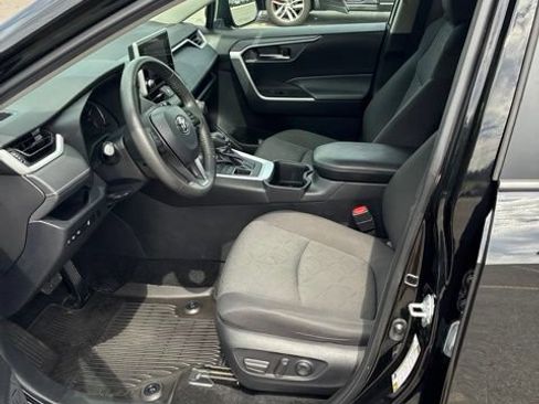Used 2024 Toyota RAV4 XLE w/ Weather Package AWD/4WD image 10