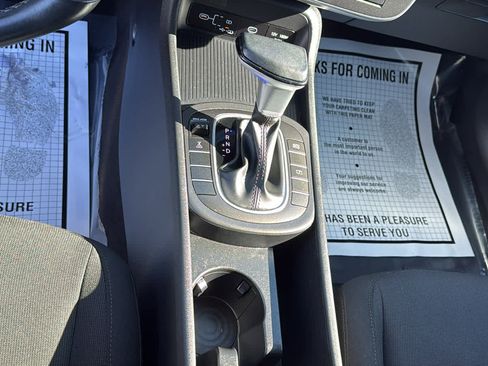 Used 2024 Hyundai Kona SEL image 21