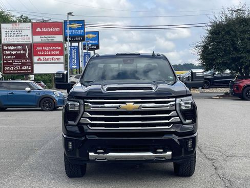Certified 2024 Chevrolet Silverado 2500 High Country AWD/4WD image 8