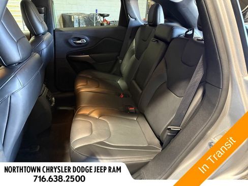 Used 2020 Jeep Cherokee Limited AWD/4WD image 27