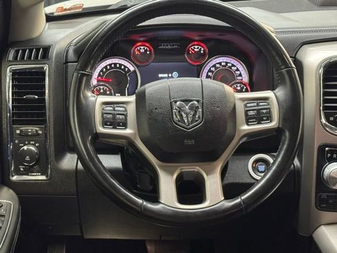 Used 2018 RAM 1500 Laramie AWD/4WD image 8